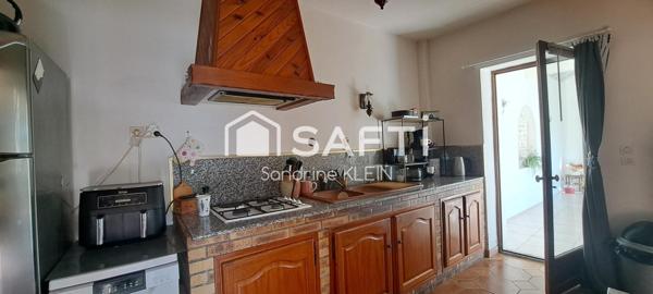 Maison 158 m², 7 pièces, avec véranda, garage et préau