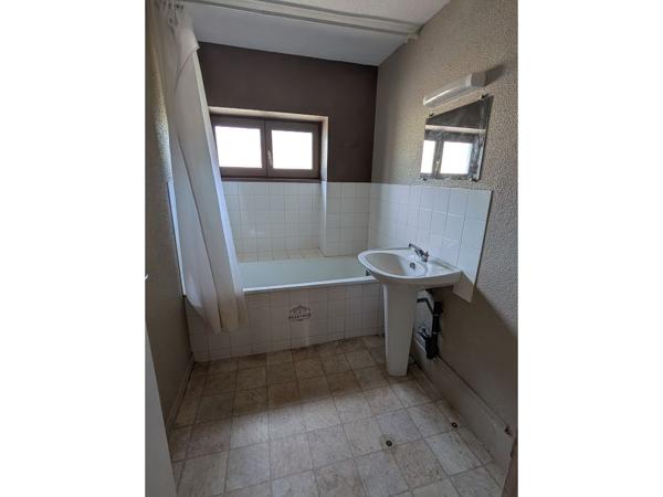 Appartement F3 - BOEN SUR LIGNON
