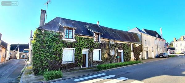 Maison de ville à vendre à Parcé-sur-Sarthe dans la Sarthe (72300), ref : 72133-100