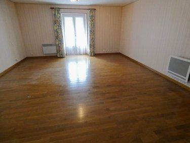 Maison à vendre à Avaux dans les Ardennes (08190), ref : 021/2057