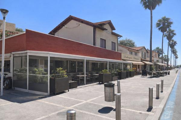 Fonds de commerce Restaurant 220 m2 Canet en Roussillon ( ACHAT DES MURS COMMERCIAUX POSSIBLE)