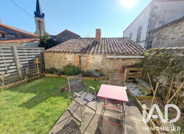 Maison à vendre 4 pièces 77 m² Bellevigny