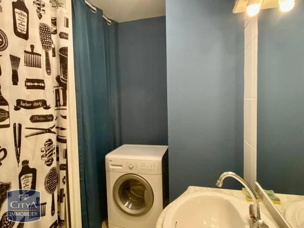Appartement à louer 2 pièces 46.77m² Joué-lès-Tours (37300)