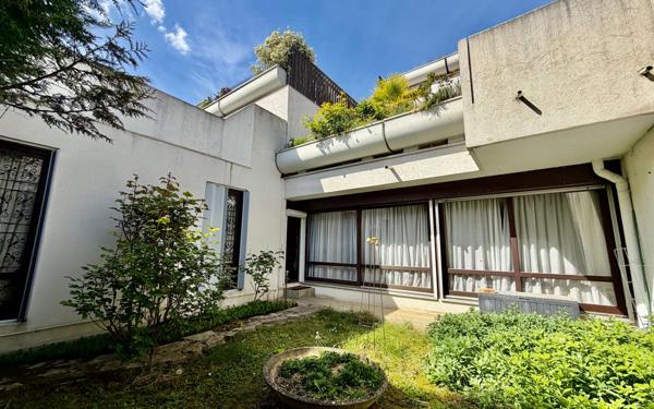 Appartement à vendre    4 pièces • 118,15 m2 Champs-sur-Marne