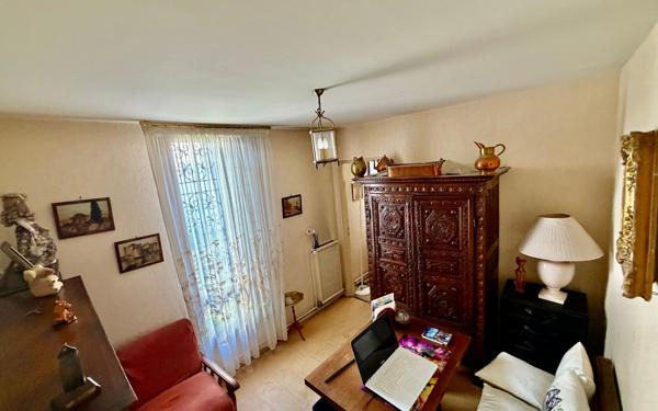 Appartement à vendre    4 pièces • 118,15 m2 Champs-sur-Marne