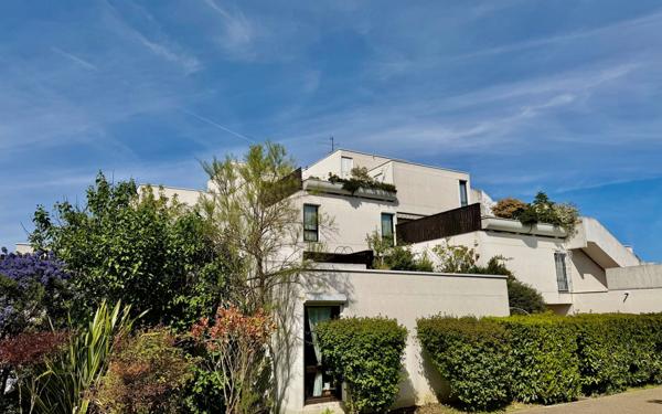 Appartement à vendre    4 pièces • 118,15 m2 Champs-sur-Marne