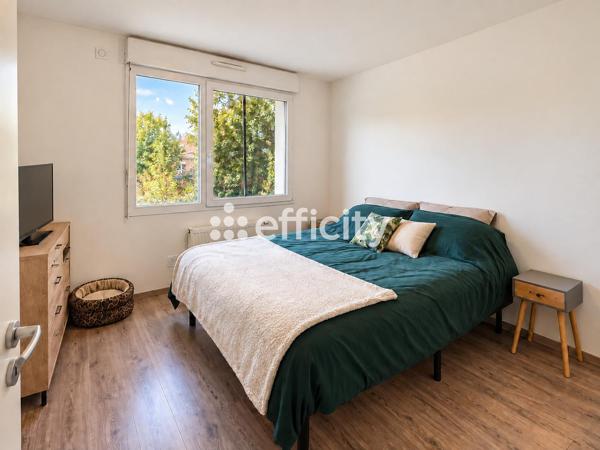 Appartement
         2 pièces
        - 50 m² Exclusivité 199 000 € *