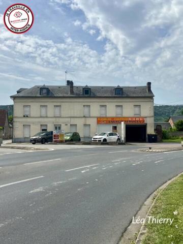 Immeuble à vendre 8 pièces de 462 m²