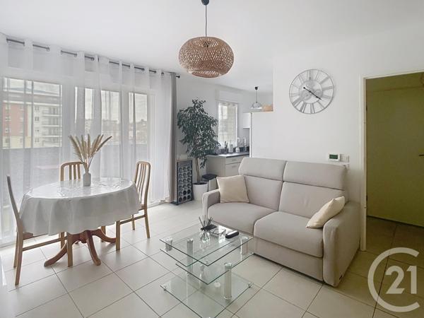 Appartement T2 à vendre  2 pièces - 45,90 m2 GISORS - 27
