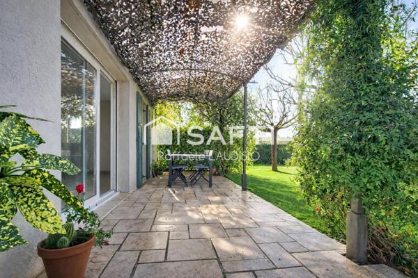 Villa 4 pièces, tout confort, piscine, garage