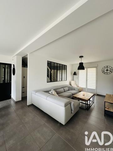 Maison à vendre 6 pièces 130 m² Jouars-Pontchartrain