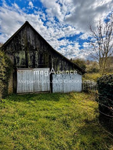 Terrain à SOUGE-LE-GANELON, 72130 - 288m²