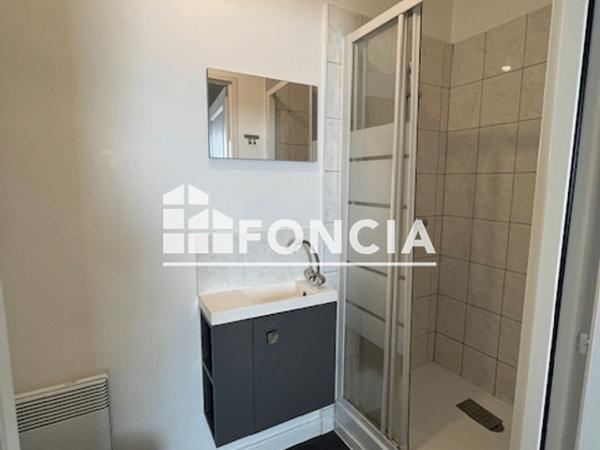 Location Appartement 2 pièces 45.63 m² - 29 RUE MONTALEMBERT Angouleme 16000