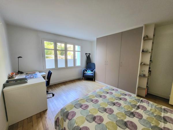 Maison
         5 pièces
        - 113 m² 538 200 € *