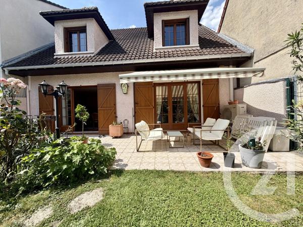 Maison à vendre  6 pièces - 140 m 2   GAGNY  - 93