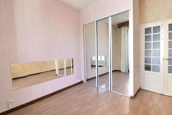 Appartement T3 - 13010 Capelette - dernier étage