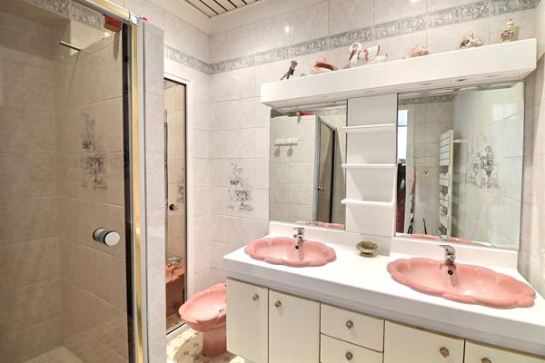 Appartement T3 - 13010 Capelette - dernier étage