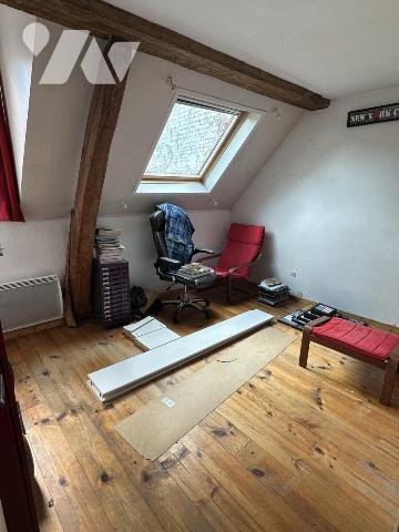 LILLE hypercente - duplex inversé en dernier étage avec parking