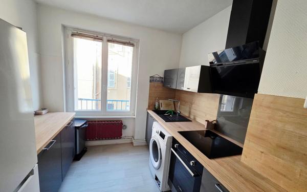 Appartement à vendre    2 pièces • 49,70 m2 Brest