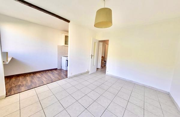 Appartement
         1 pièce
        - 27 m² 34 500 €*