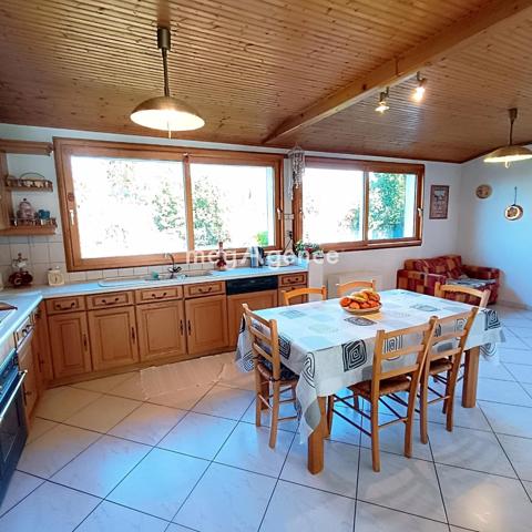 Maison à CHOLET, 49300 - 6 pièces 120m²