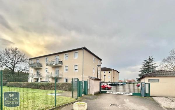 Appartement à louer 4 pièces 74.22m²