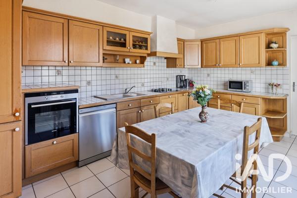 Maison à vendre 7 pièces 137 m² Nantes