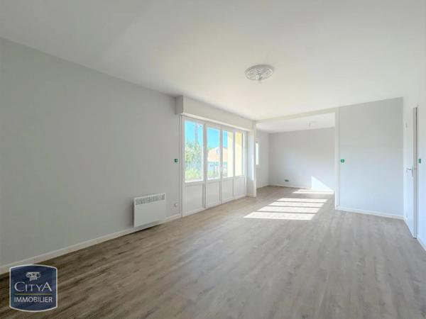 Maison à louer 5 pièces 115.52m² Coutras (33230)