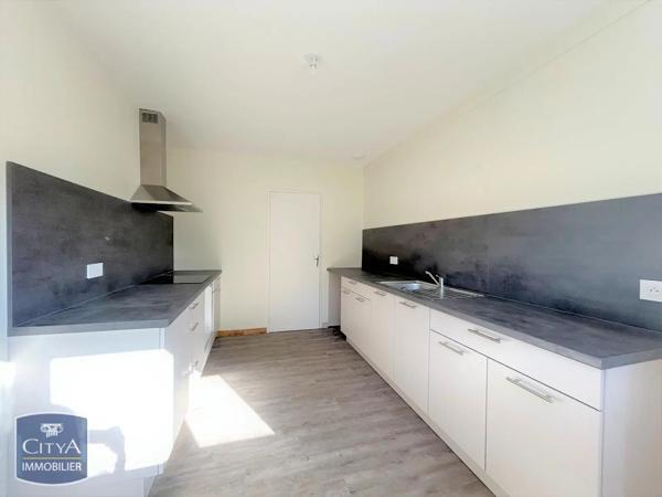 Maison à louer 5 pièces 115.52m² Coutras (33230)