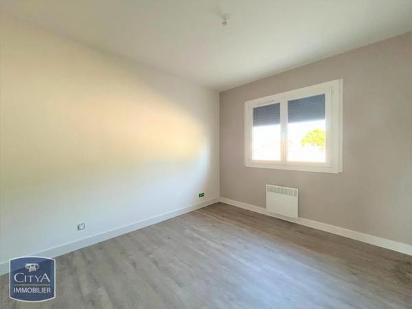 Maison à louer 5 pièces 115.52m² Coutras (33230)