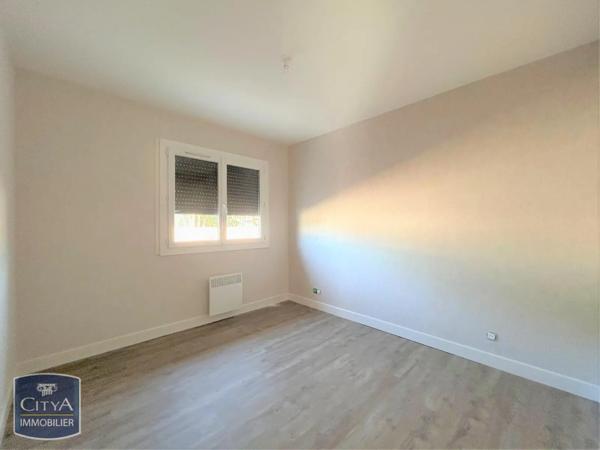Maison à louer 5 pièces 115.52m² Coutras (33230)