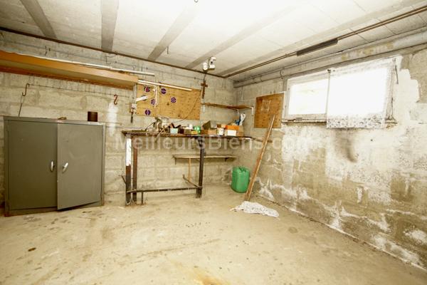 maison plain-pied 105 m2, 3 chambres, combles aménageables, garage sur terrain 520 m2