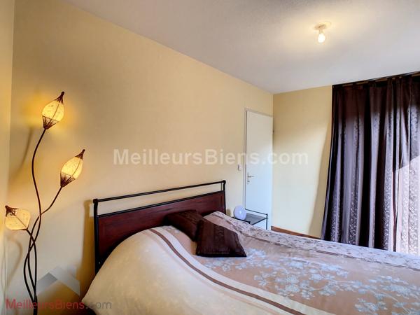 Centre Montmélian T4 de 78 m2 traversant au calme