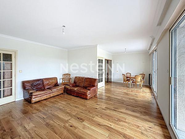 Grand Appartement T4 avec Terrasse Cave Place Curial - 69500 BRON