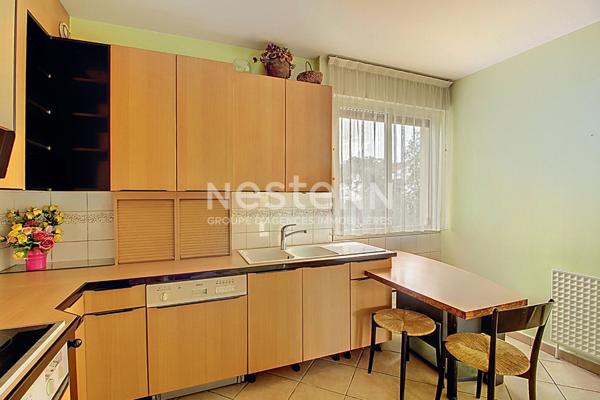 Grand Appartement T4 avec Terrasse Cave Place Curial - 69500 BRON