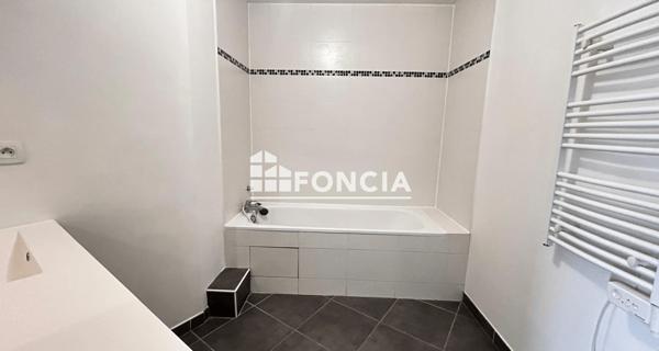 Location Appartement 2 pièces 43.7 m² - Châtillon 92320