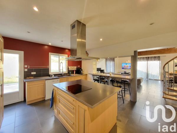 Pavillon 5 pièces de 153 m² à Ingrandes (86220)