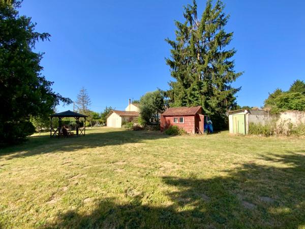 Propriété d'exception, gîte et écurie
