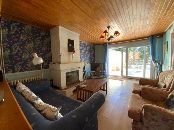 Propriété d'exception, gîte et écurie