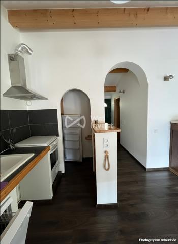 VILLA - VILLE DI PIETRABUGNO - 220 M² - TERRAIN 1070 M²