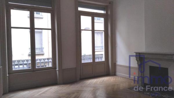 Appartement à vendre à Saint-Étienne (42000)