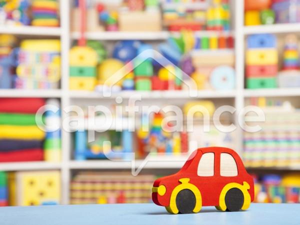 Grande surface commerciale, plein centre de SARLAT LA CANEDA