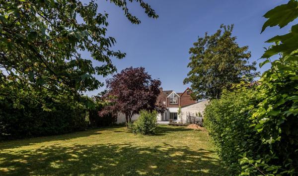 Maison 292m2 habitables entièrement rénovée