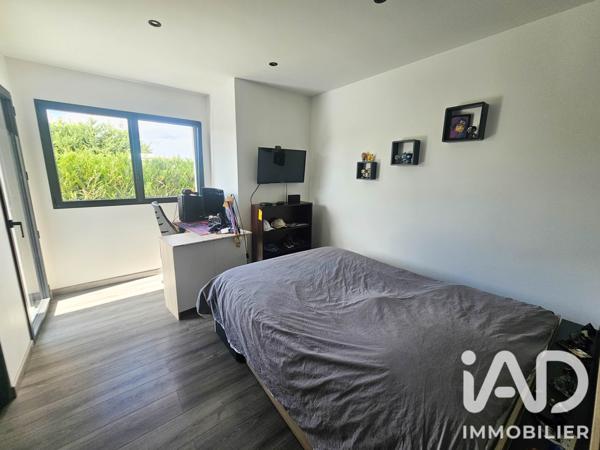 Maison à vendre 6 pièces 162 m² Saint-Méen-le-Grand