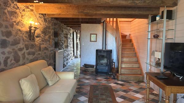 Domaine d'exception +500 m² sur 1,7 ha, Vue panoramique Aubrac, Idéal Gîte ou Grande Demeure Laguiole