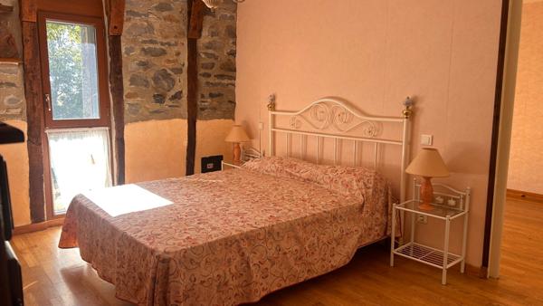 Domaine d'exception +500 m² sur 1,7 ha, Vue panoramique Aubrac, Idéal Gîte ou Grande Demeure Laguiole