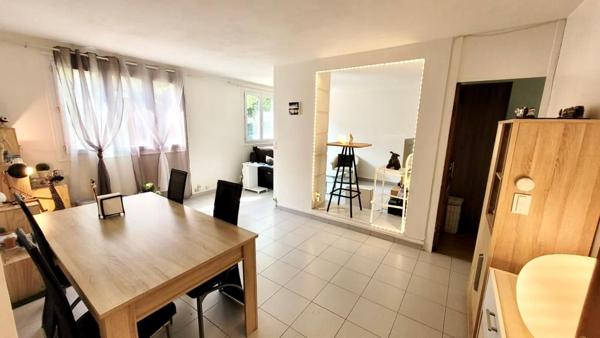 Appartement 78 m² à Le Plessis-Robinson 92350