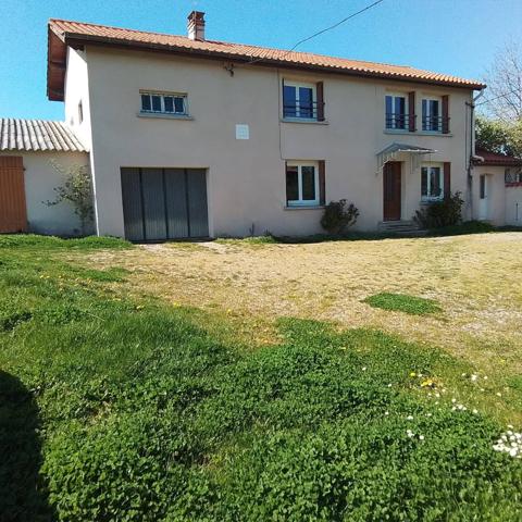 Agréable Fermette de 97 m² avec grange et dépendances sur 6 hectares 7