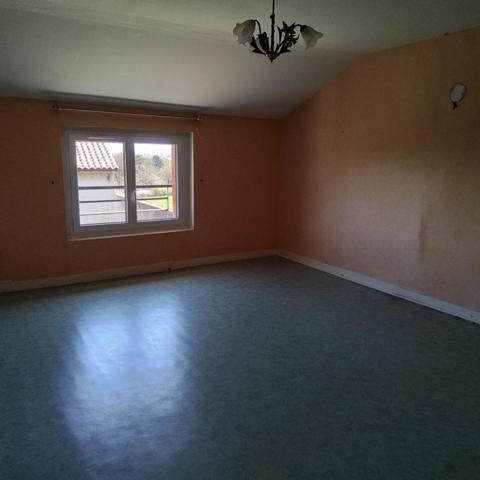 Agréable Fermette de 97 m² avec grange et dépendances sur 6 hectares 7