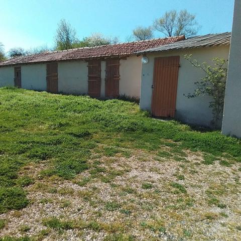 Agréable Fermette de 97 m² avec grange et dépendances sur 6 hectares 7